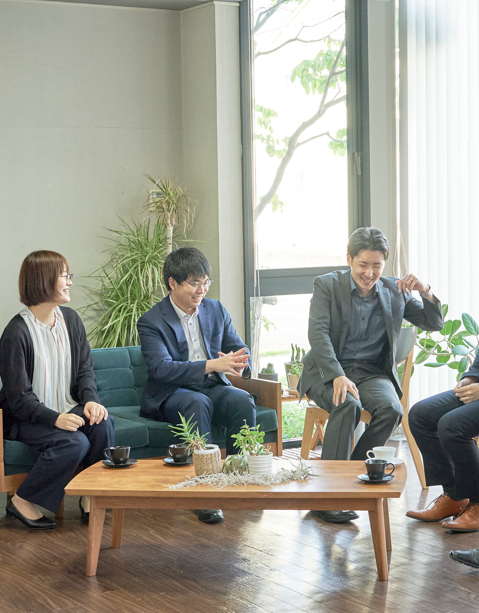仕事内容|社員の1日に密着|アテナシステムズ採用サイト