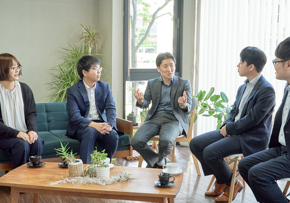 採用情報